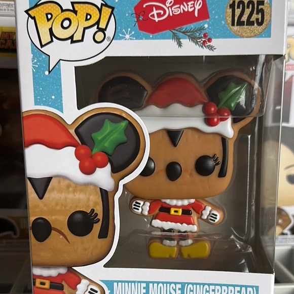 Funko Holiday Minnie Mouse Festive Vinyl Figure #1225 - Picture 2 of 4